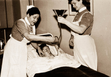 nurses conducting Insulin Coma Therapy